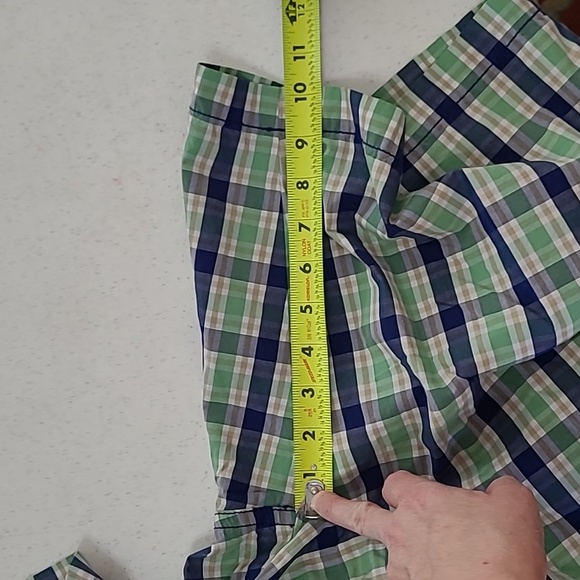 Izod Saltwater men's blue & green plaid flat front shorts size 38 - Picture 7 of 7